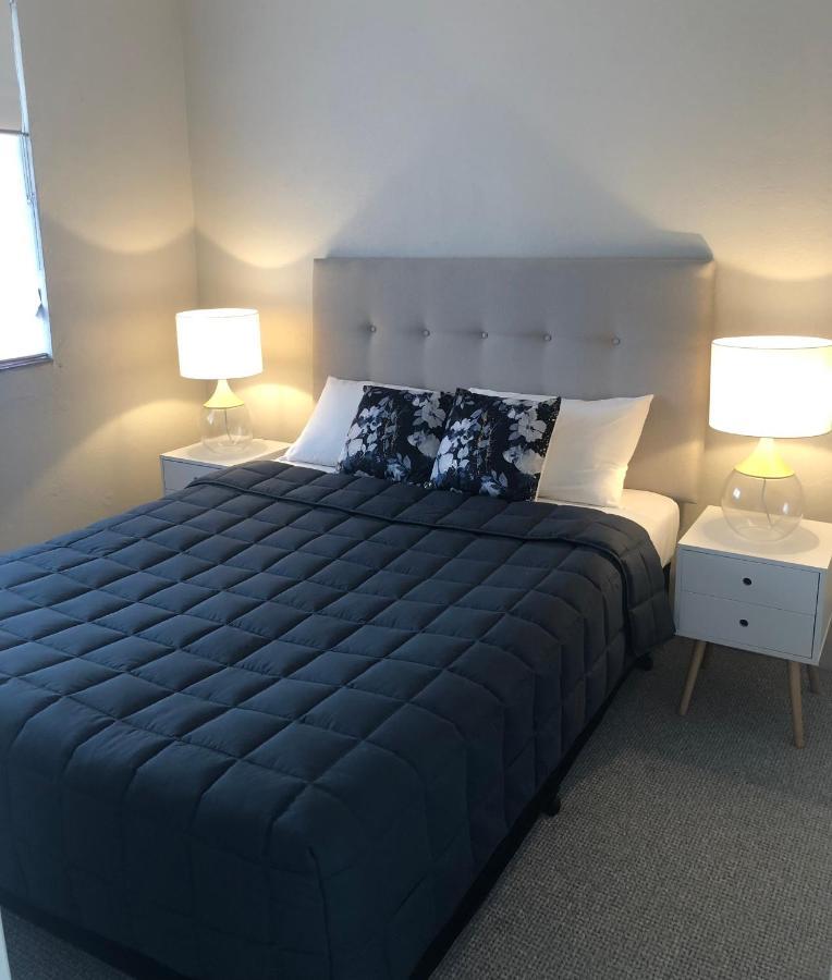 Estelle Kramer Motel Armidale Eksteriør bilde